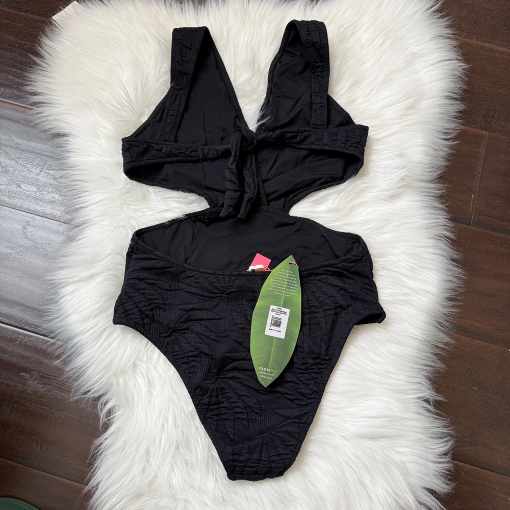 Farm Rio Copabanana Side Cutout Quilted One-Piece Swimsuit - Picture 9 of 10